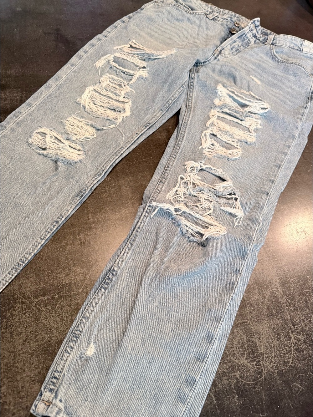 H&M Light Blue Distressed Boyfriend Jeans